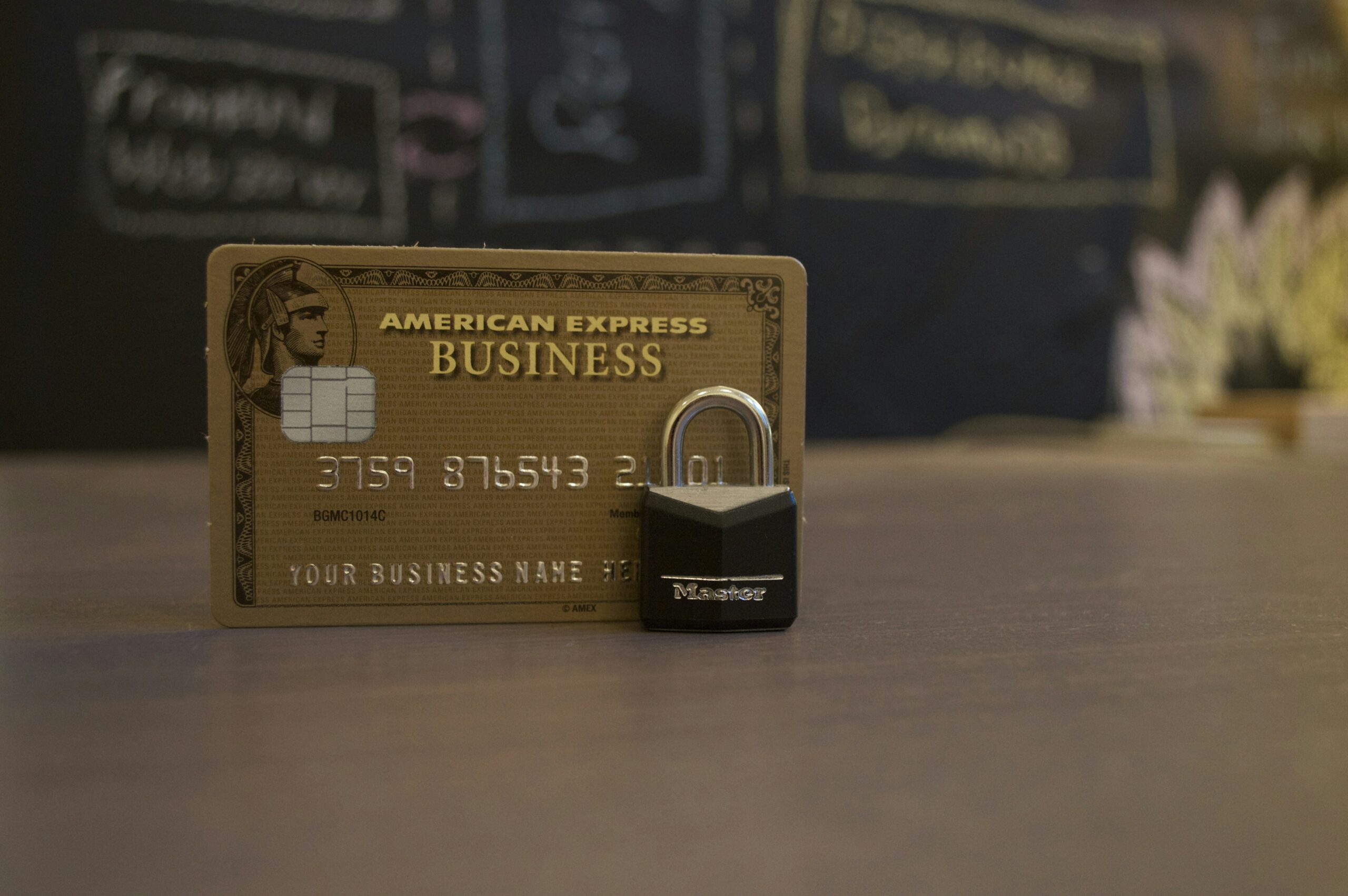 What Is The Lowest Credit Score Lenders Will Accept?